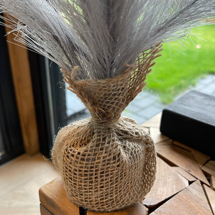 Artificial kerstboom licht grijs herfst 2024