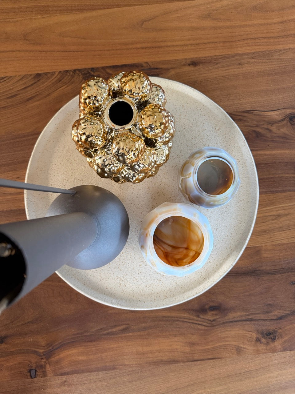 Decoratieschaal MAES metaal - zand/Licht bruin gespikkeld - Ø40x1,5 cm