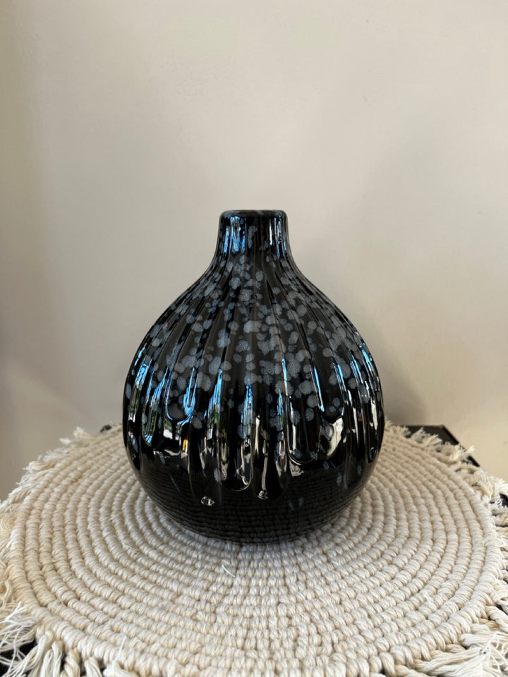 Kleine Keramikvase - schwarz/blau - 16,5x16,5x19cm