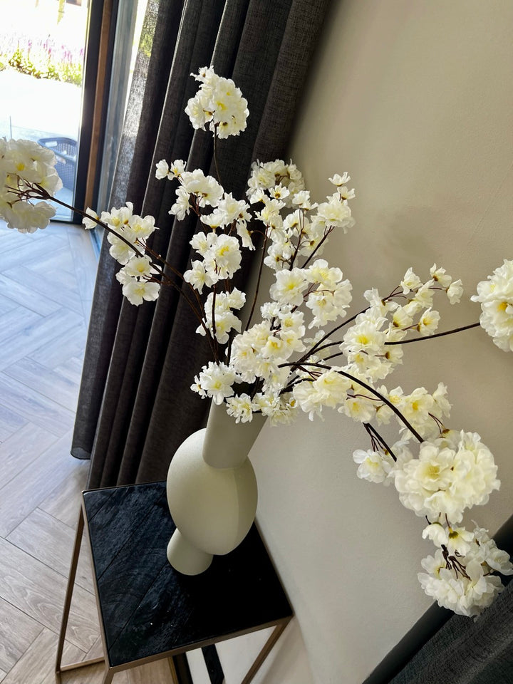 Zweig Japanische Zierkirsche (Prunus Malaga) - 84 cm hoch - Creme