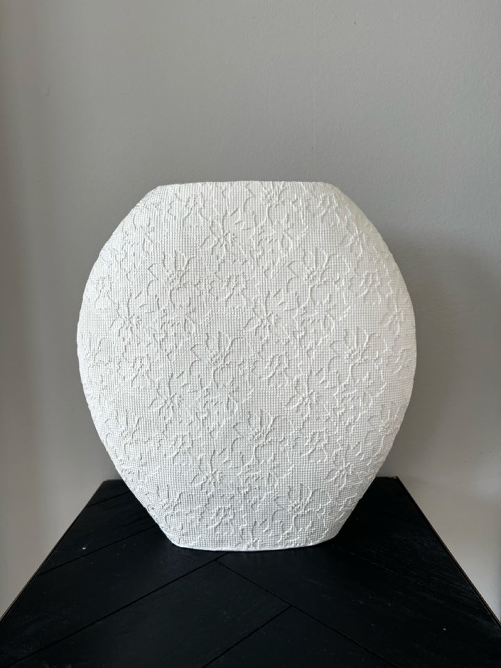 Vase RENDA - 29,5x10x30 cm - Creme
